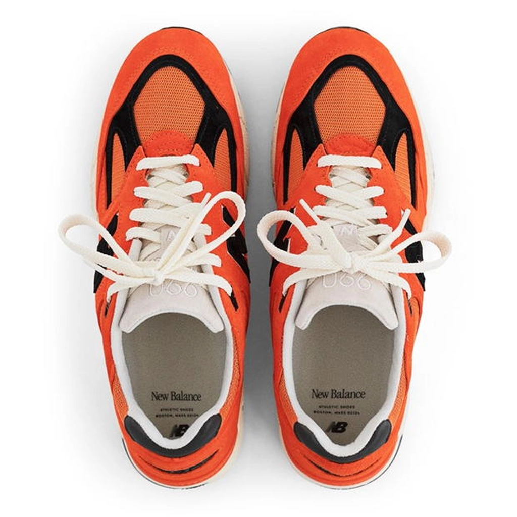 New Balance Nbls Mr990V2 Sn99 - Orange